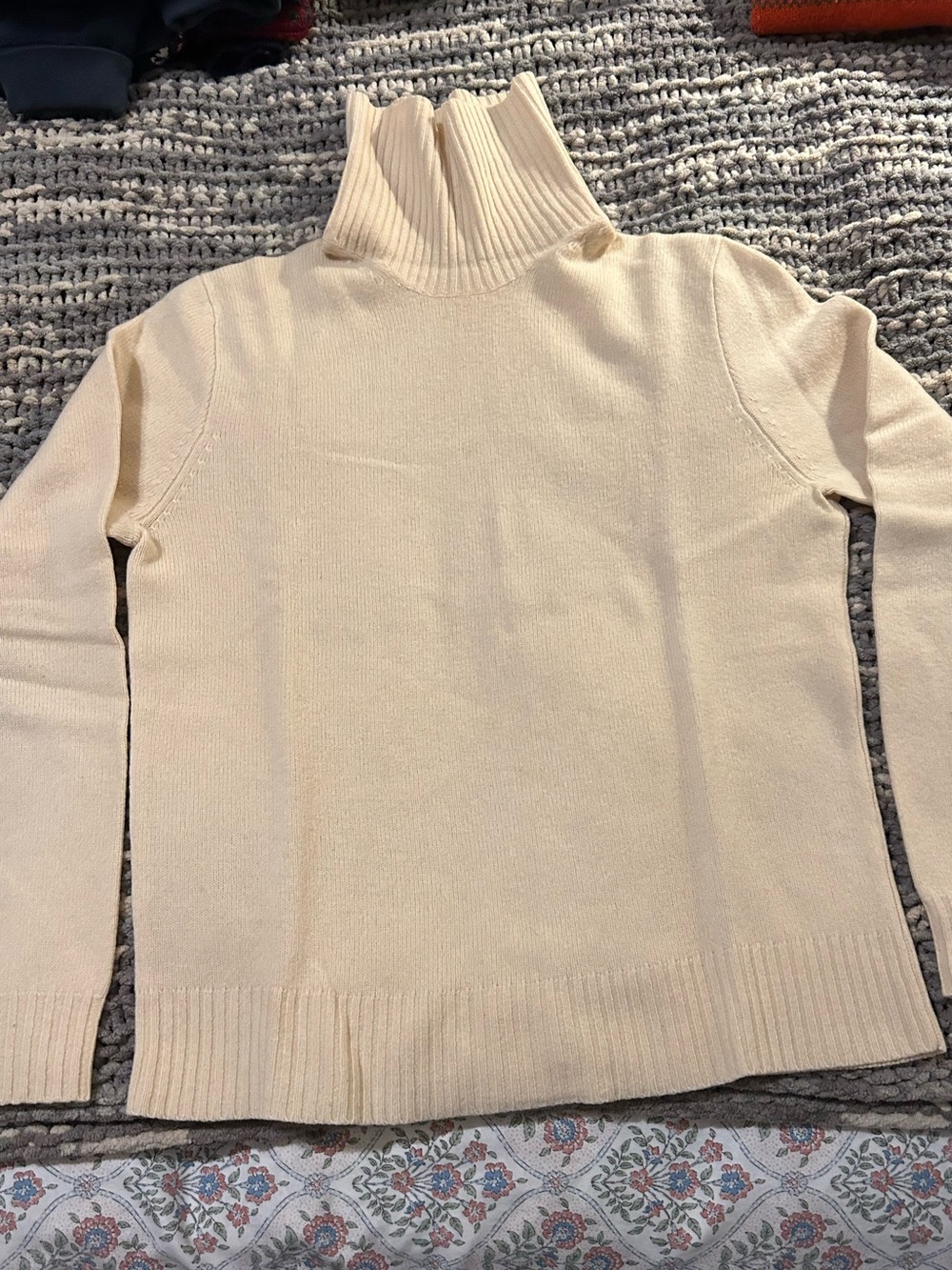 J Crew Cream Turtleneck Wool Sweater, Large